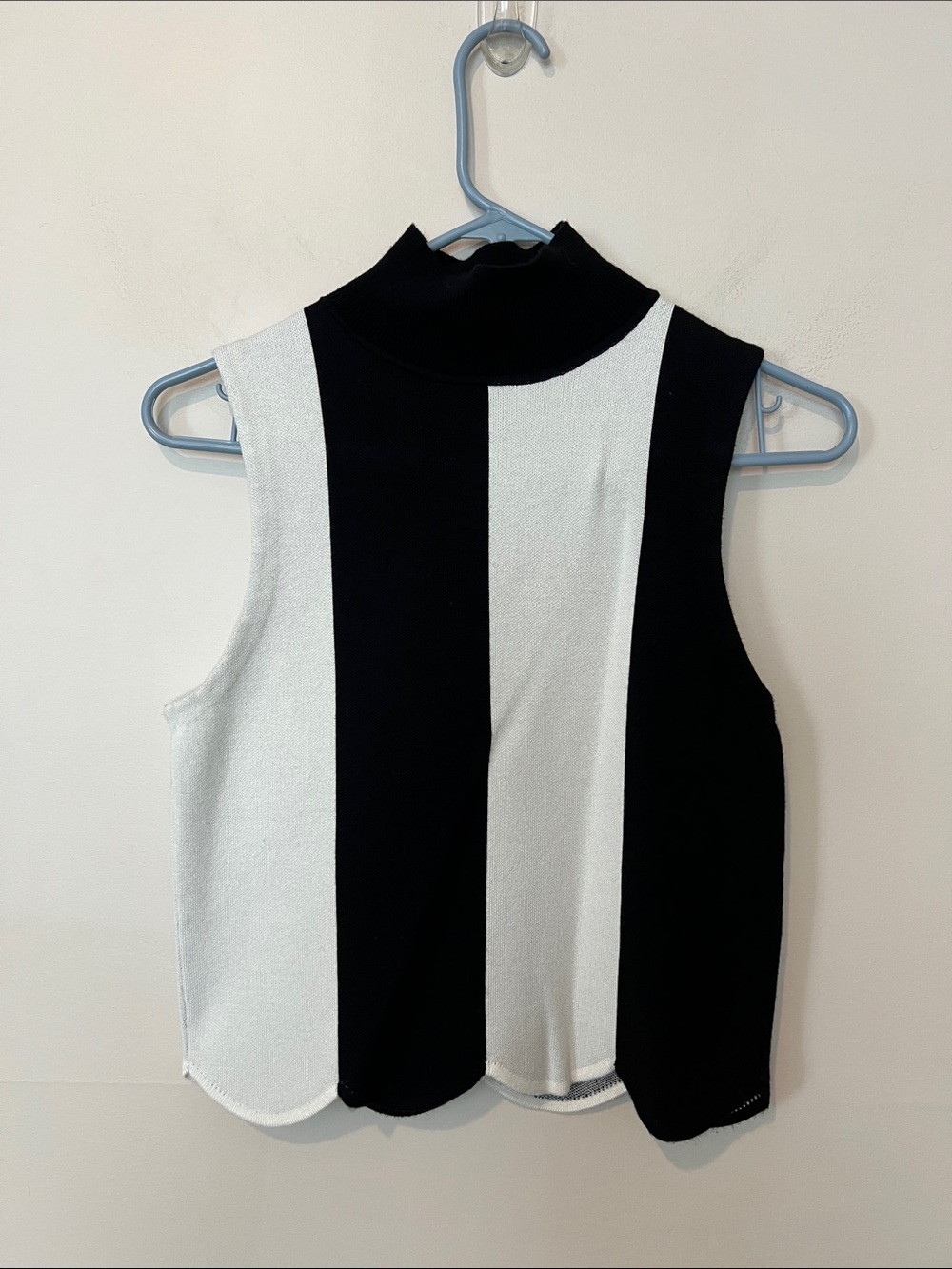 Anthropologie - Maeve Mock Neck Stripe Top - Black & White
